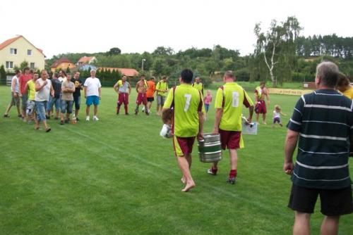 Memoriál FK 2012&nbsp;- tým Hunčic si odnáší vítěznou trofej